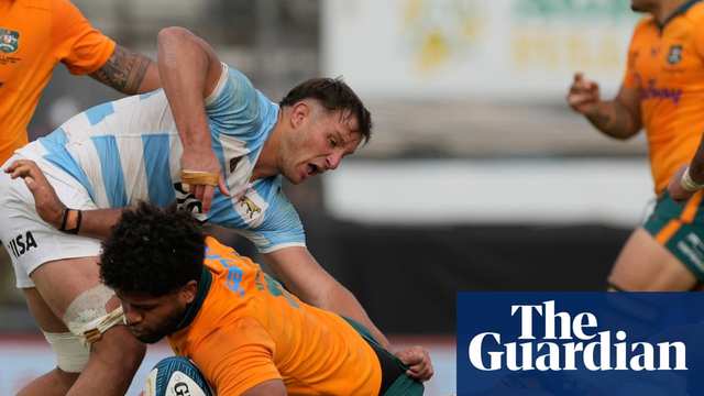 Australia defeat Argentina in thriller to maintain Les Kiss’s winning run